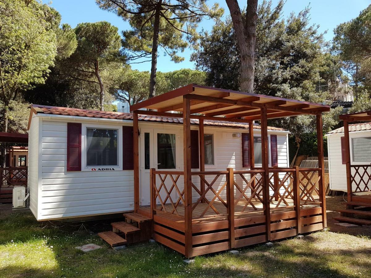Victoria Mobilehome In Centro Vacanze San Francesco Duna Verde Exterior photo
